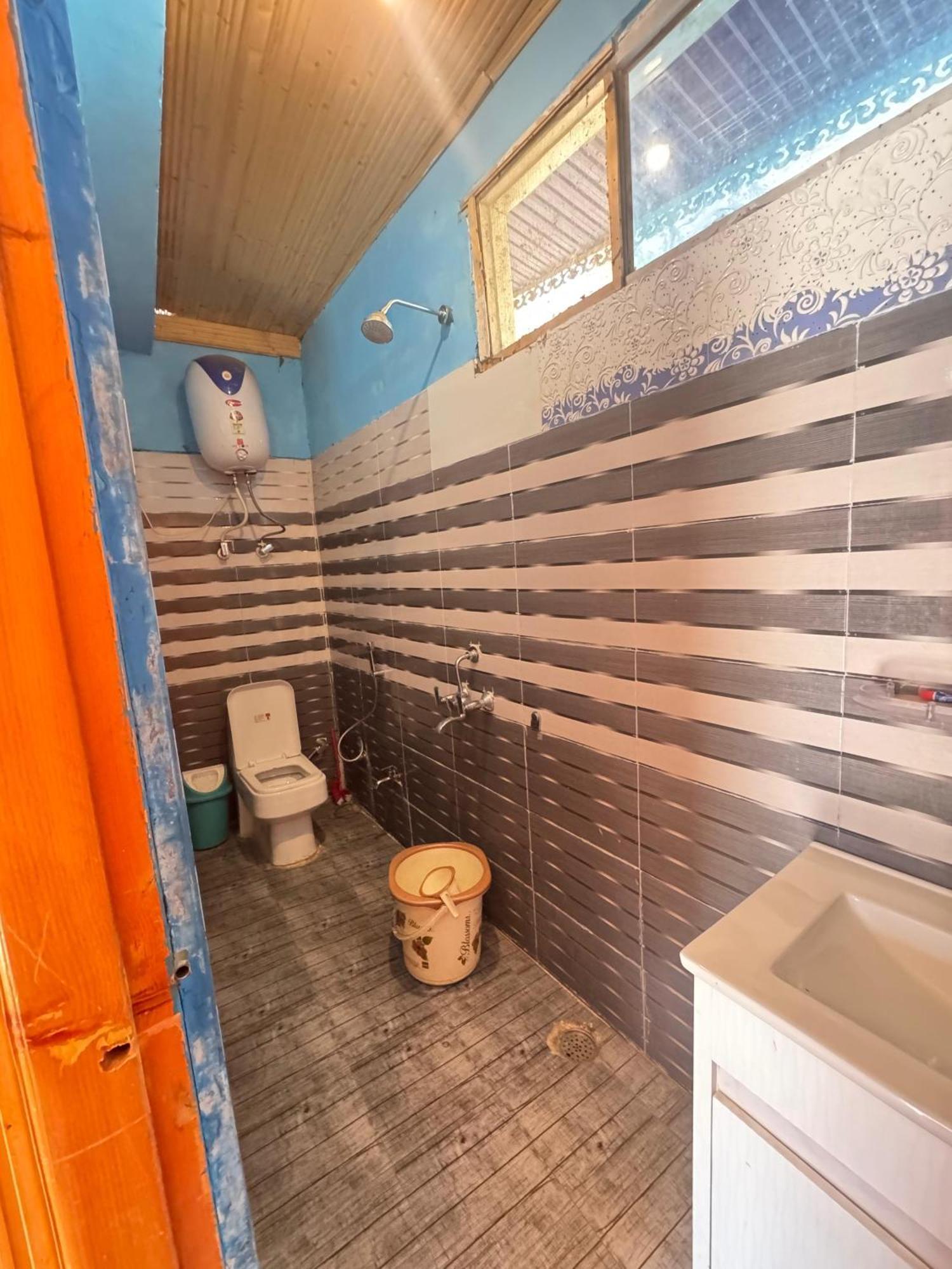 Hotel 19 Tosh Экстерьер фото