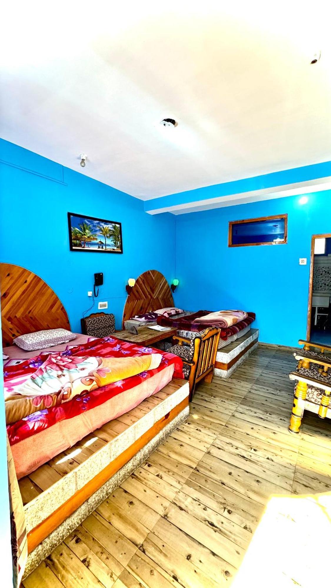 Hotel 19 Tosh Экстерьер фото